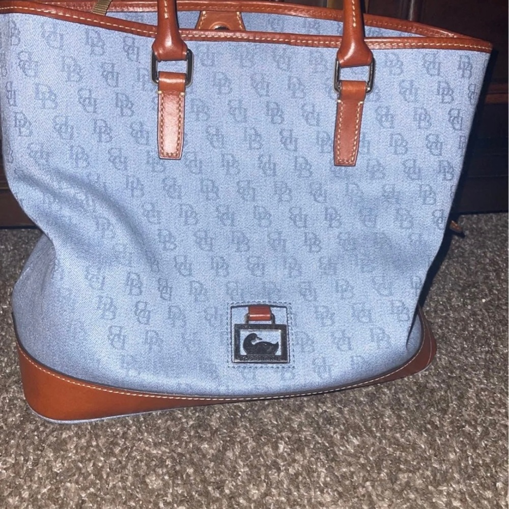 Dooney and Bourke